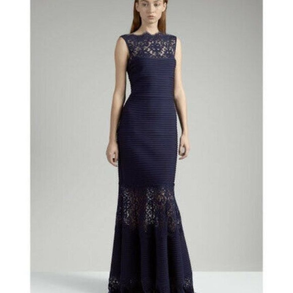 Tadashi Shoji Size L Pintuck Jersey Boatneck Gown Sheer Lace Maxi Dress